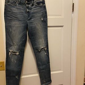 KanCan Blue Jeans size 9/28 (worn only 1 time)
